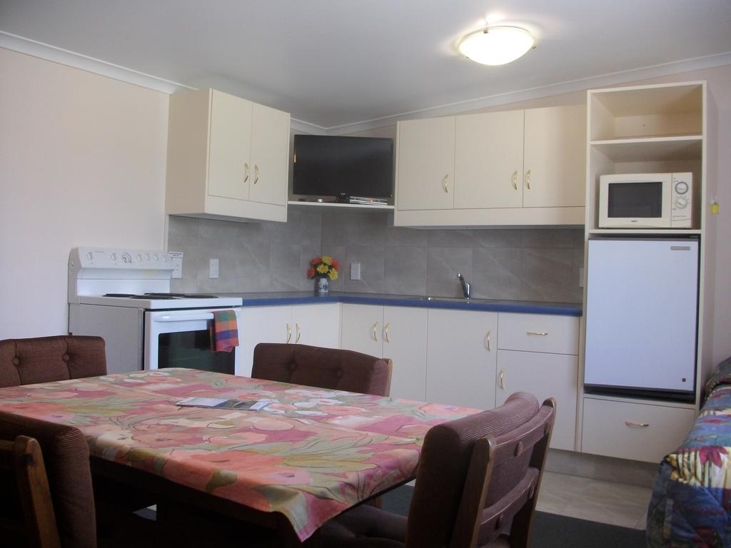 Karamea Holiday Park ภายนอก รูปภาพ