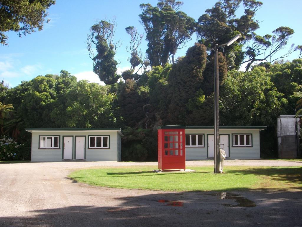 Karamea Holiday Park ภายนอก รูปภาพ