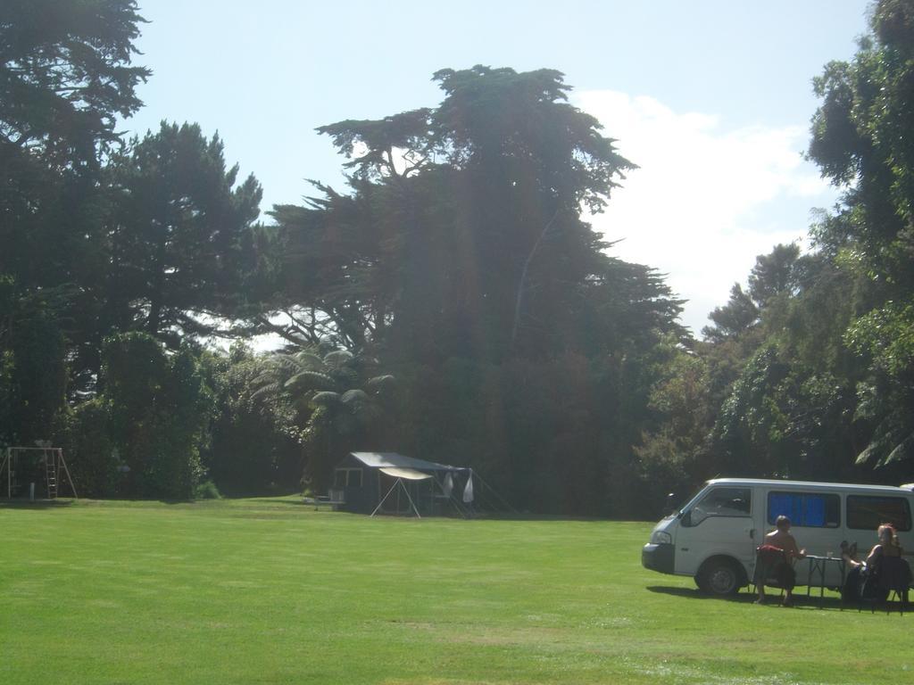 Karamea Holiday Park ภายนอก รูปภาพ