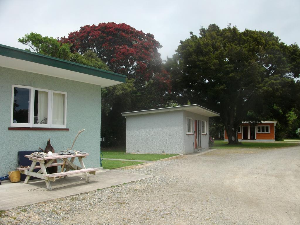 Karamea Holiday Park ภายนอก รูปภาพ